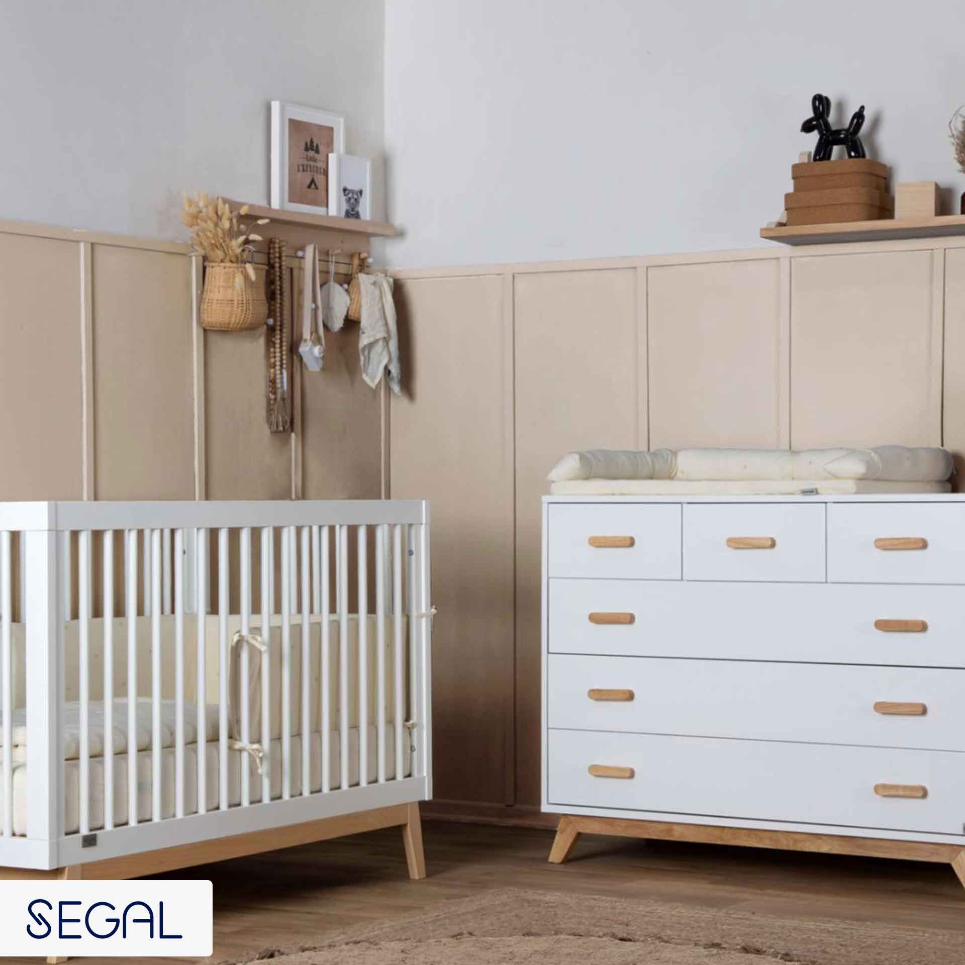 חדר ריף לבן