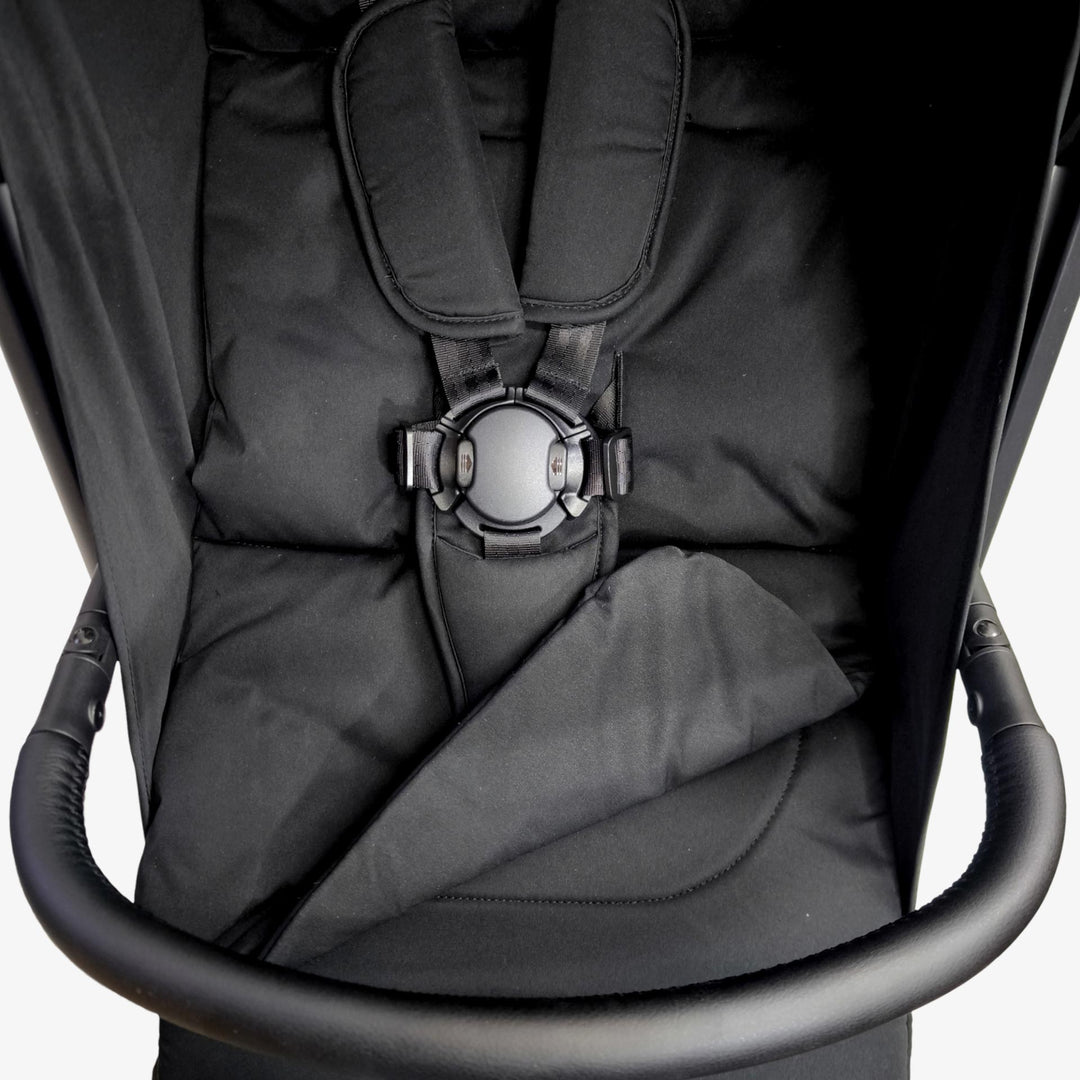 טיולון מיניפליי MiniFly שחור