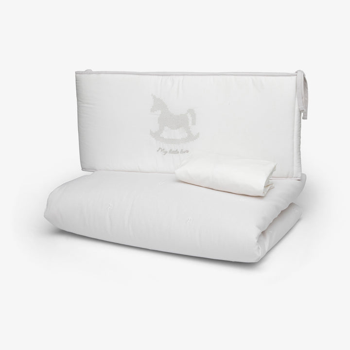 סט מצעים למיטה עם רקמת סוס נדנדה