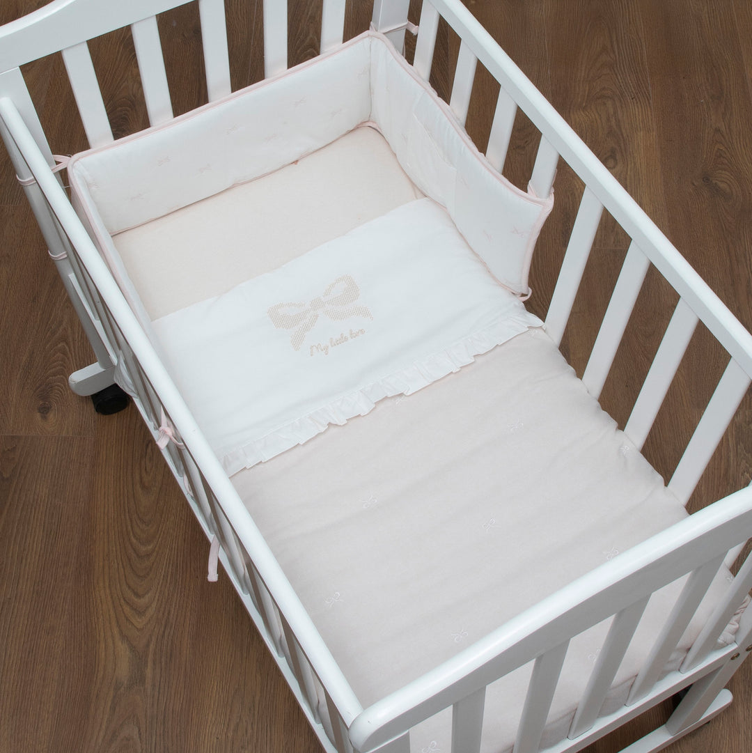 סט מצעים לעריסה עם רקמת פפיון