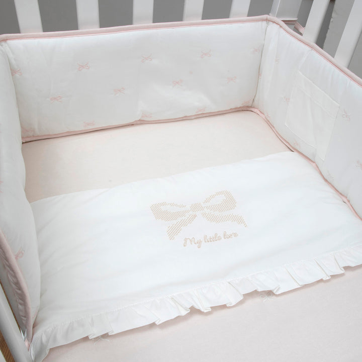 סט מצעים לעריסה עם רקמת פפיון