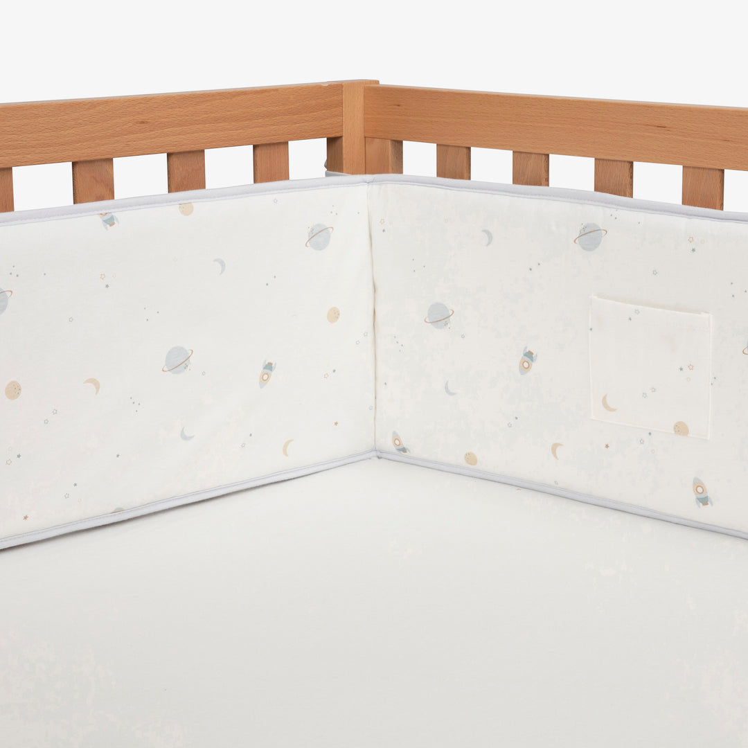 מגן ראש למיטה mix it חלליות