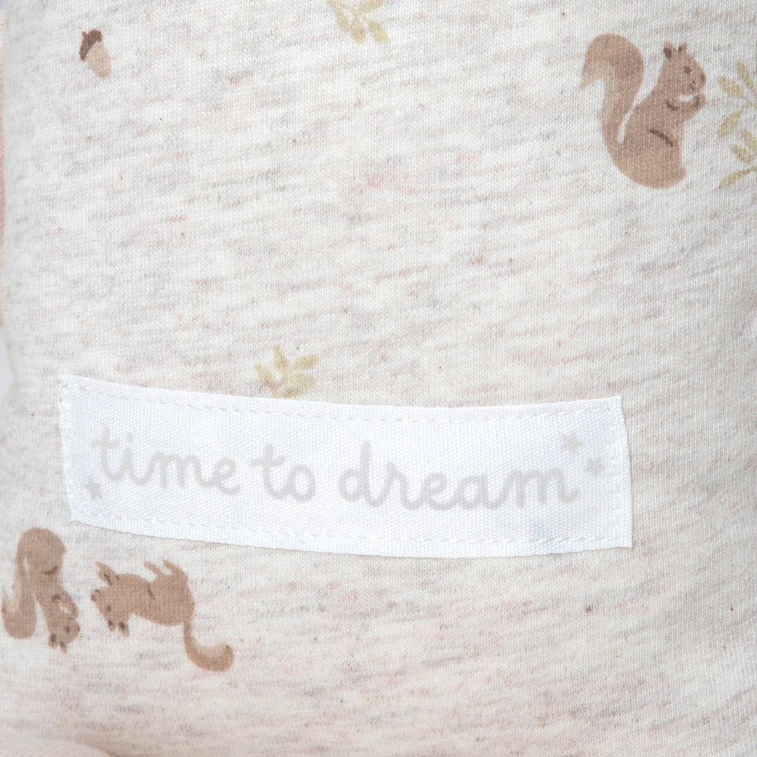 קישוט קיר דובי  קרם