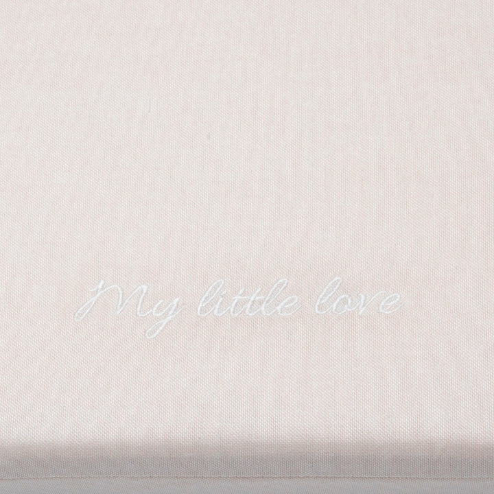 מזרן החתלה עם רקמת פפיון