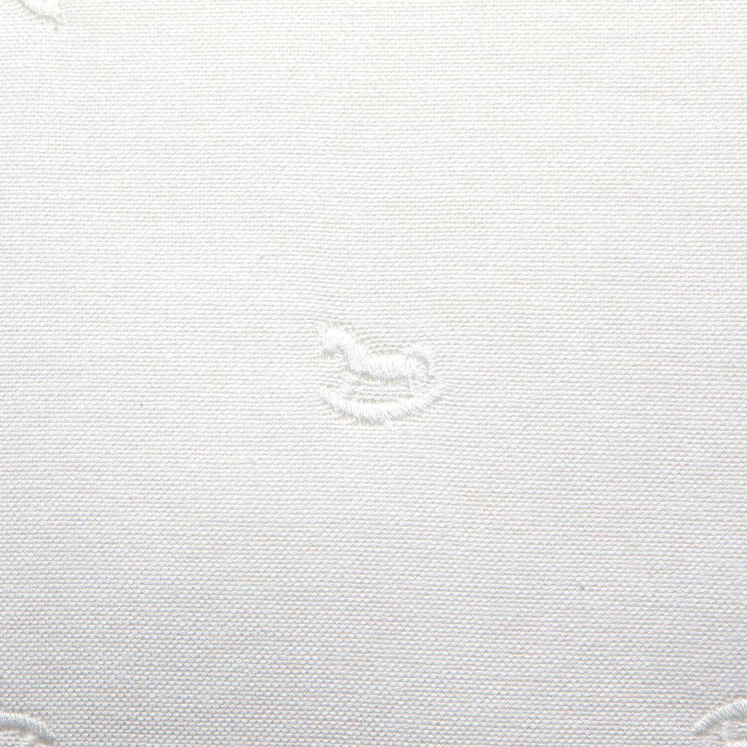 כרית נוי עם רקמת סוס נדנדה