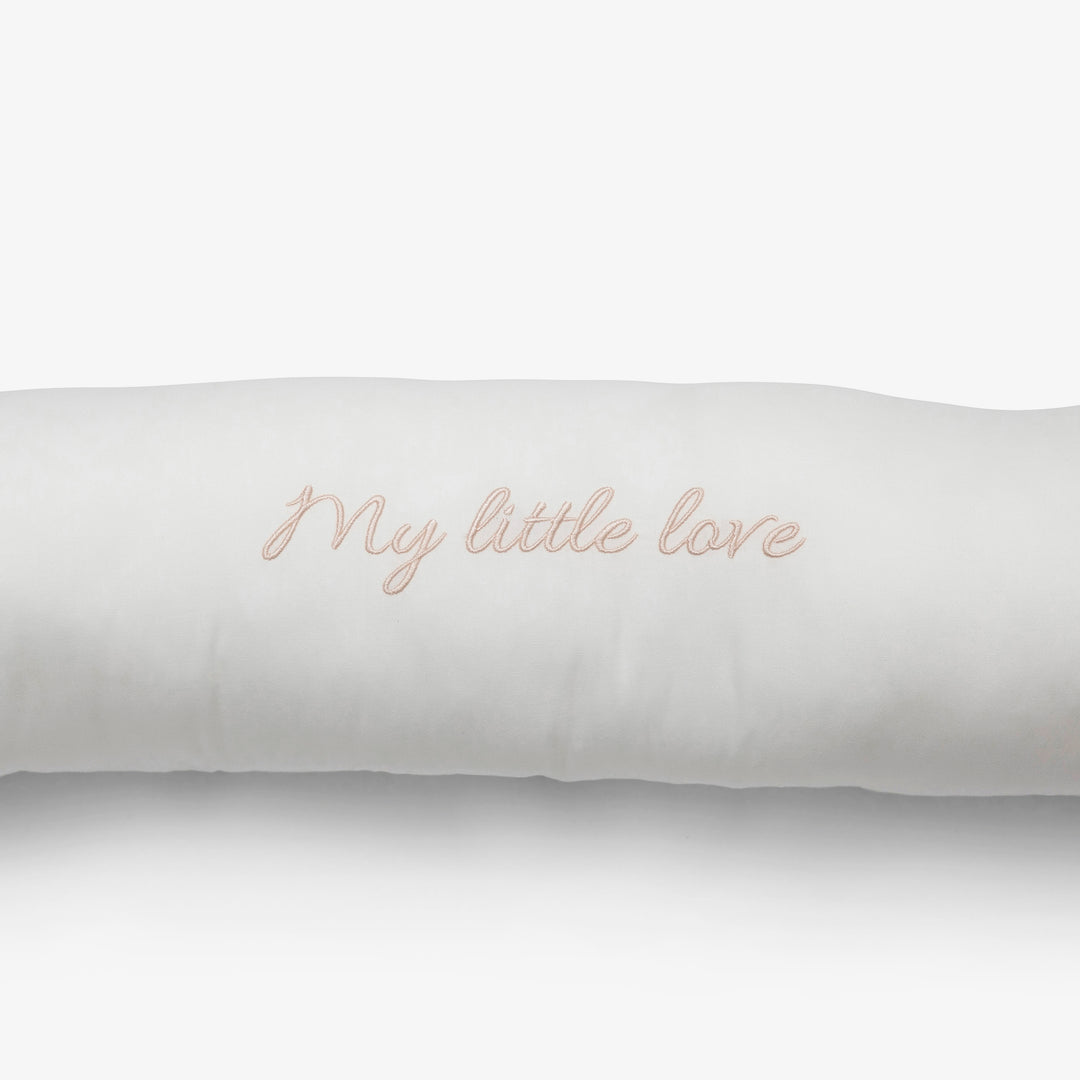 נחשושון עם רקמת פפיון