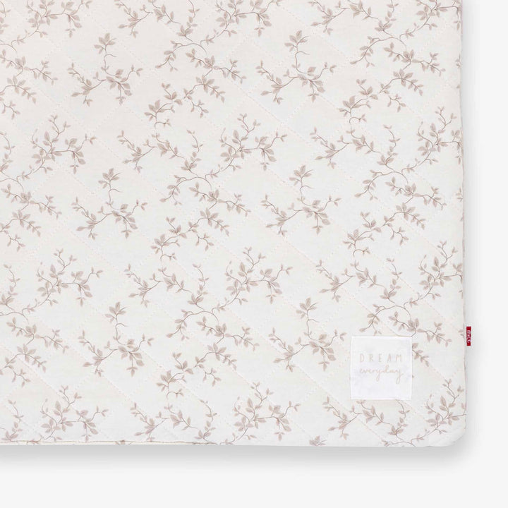 שמיכה עם מילוי למיטה mix it עלים