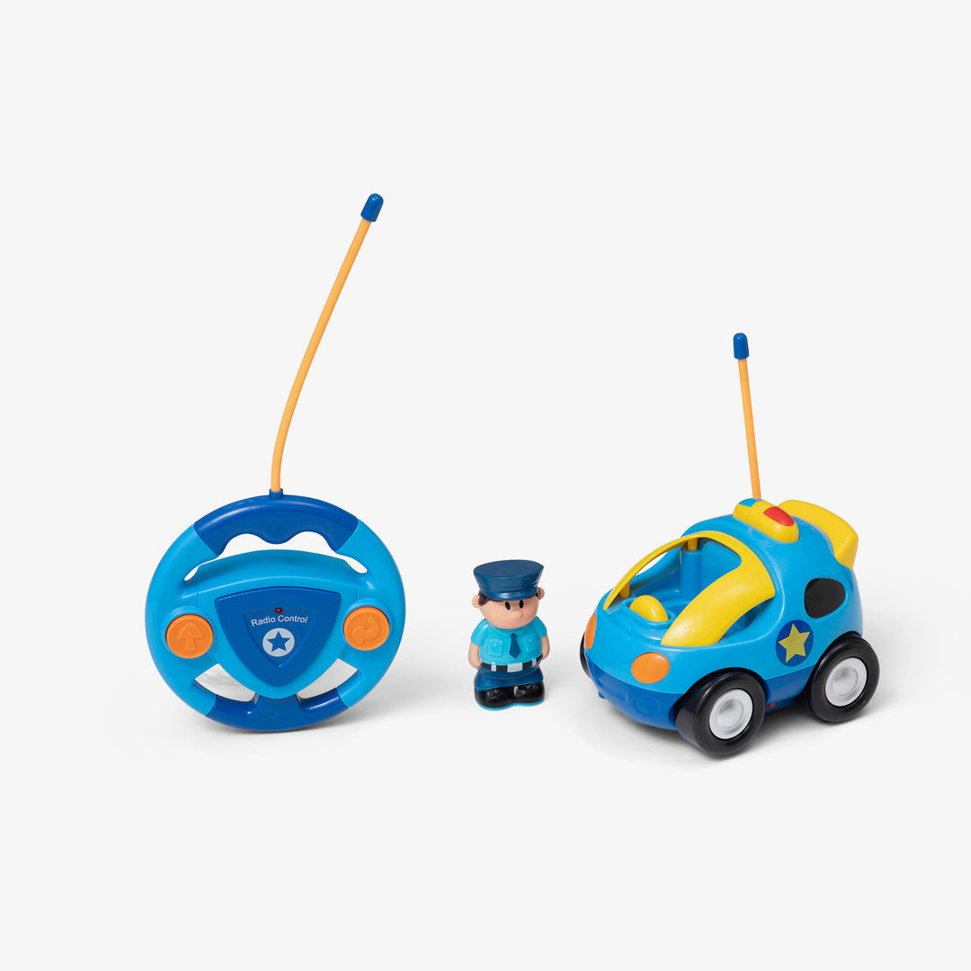 ניידת משטרה עם שלט