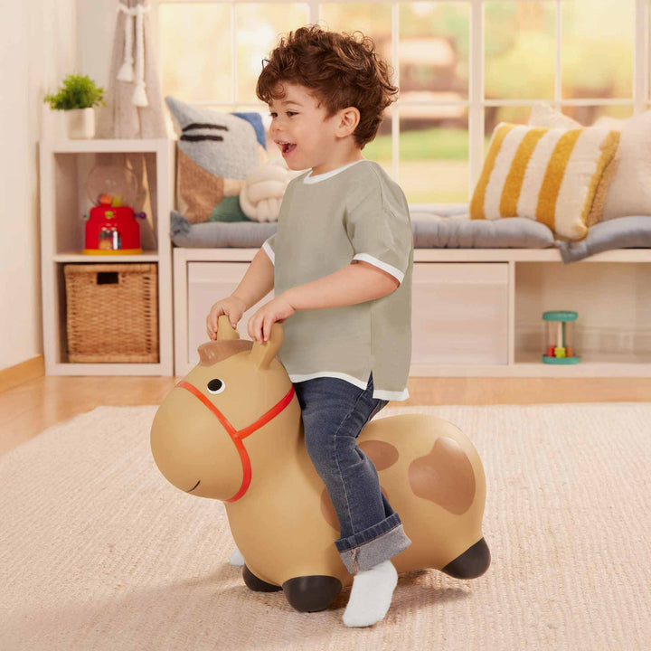 פוני מתנפח לקפיצה