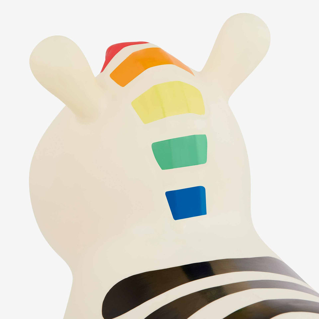 זברה מתנפחת לקפיצה