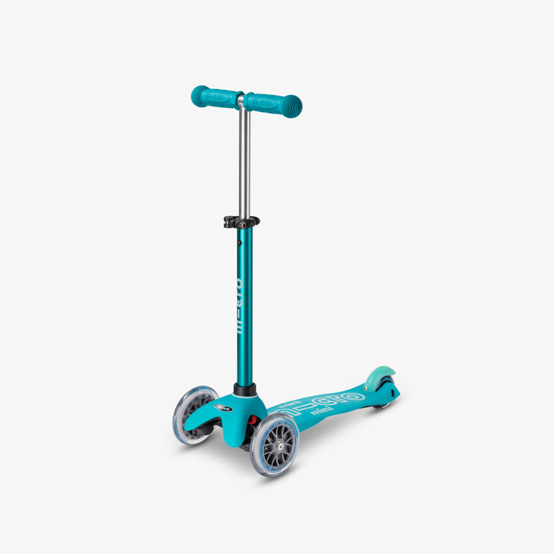 קורקינט מיני מיקרו דלוקס אקווה