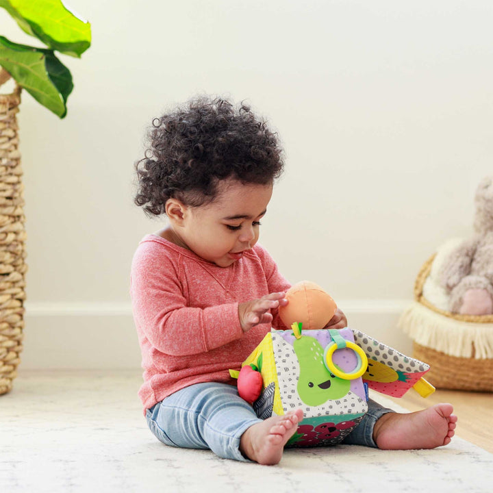 קוביית פעילות מבד