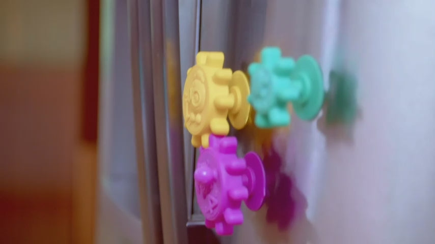 גלגלי הקסם נצמדים ומתחברים